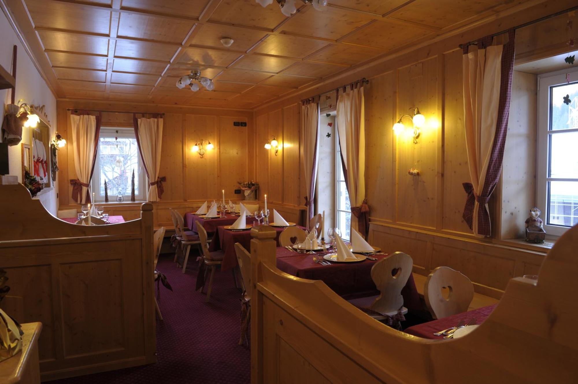 Alpstyle Hotel Albolina Wellness & Beauty Canazei Dış mekan fotoğraf
